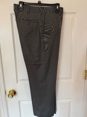 Axist Gray Dress Pants - 33Wx30L